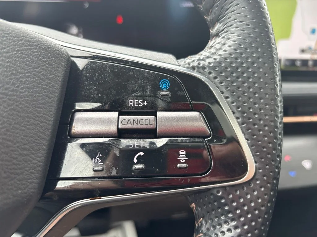 Used 2023 Gray Nissan EVOLVE+ image 26
