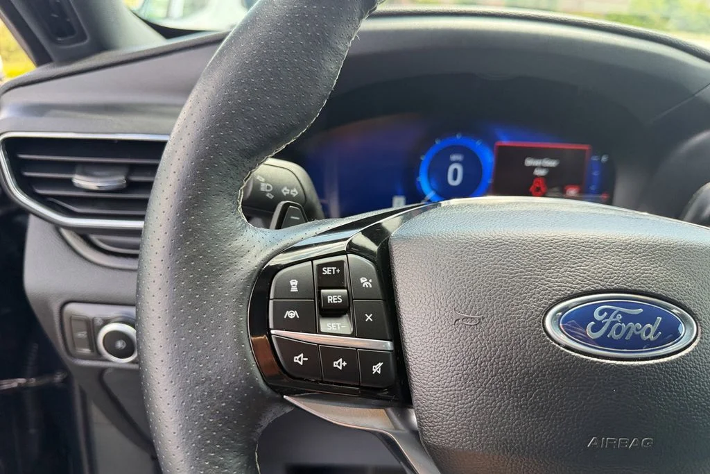 Used 2023 Blue Ford ST image 17