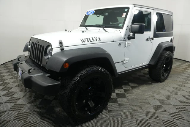 Used 2015 Bright White Clearcoat Jeep Sport image 7