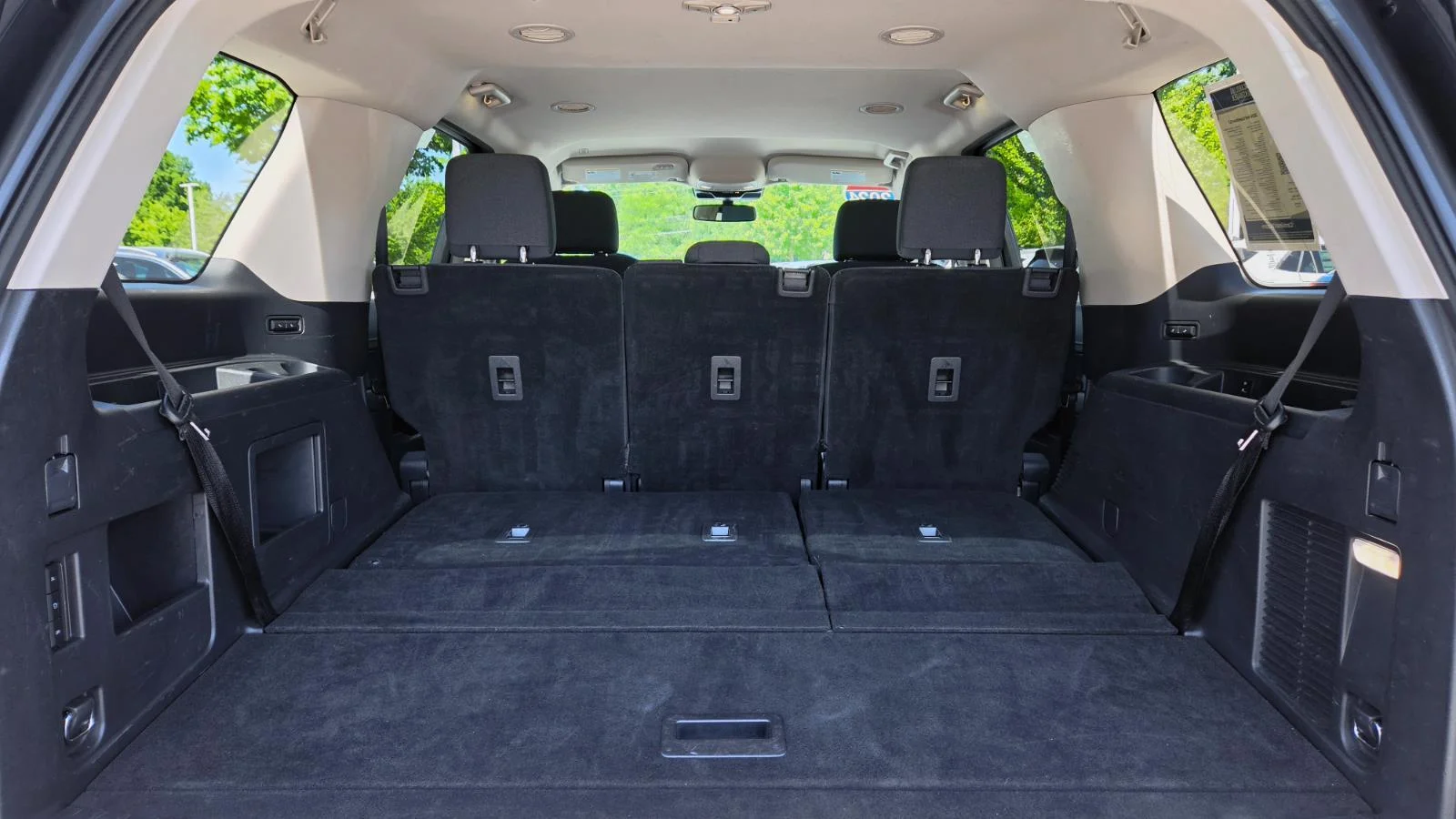 Used 2024 Oxford White Ford XLT image 76