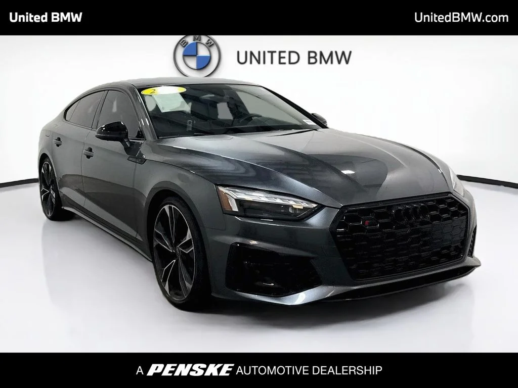 Used 2024 Daytona Gray Pearl Effect Audi  image 3