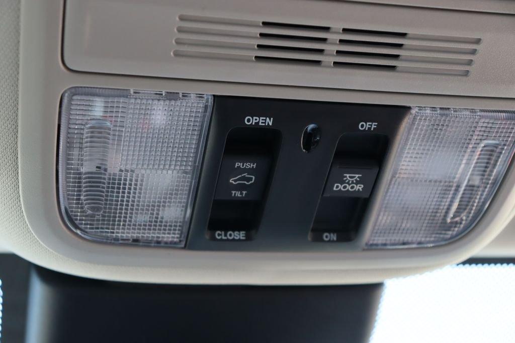 2026 Honda Odyssey Elite - Photo 28
