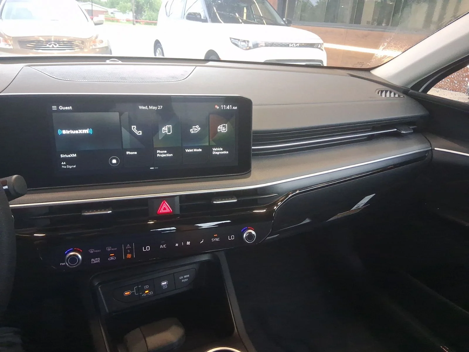 New 2026 White Kia LXS image 15