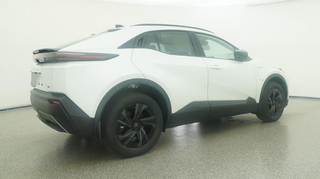 New 2026 Wind Chill Pearl Toyota SE image 11