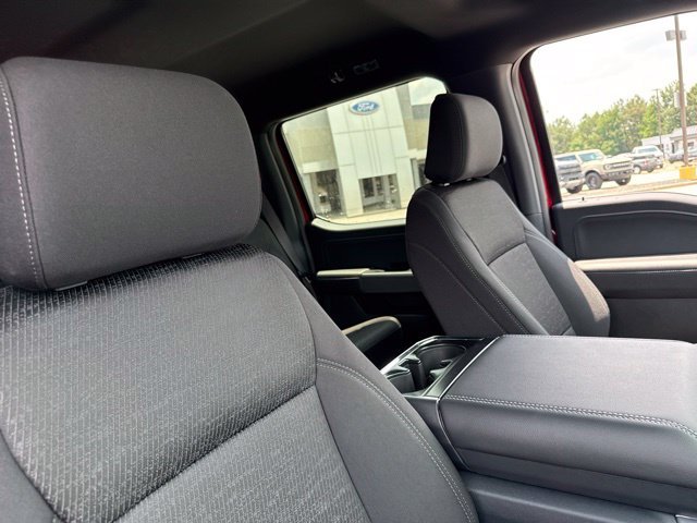 New 2026 Ruby Red Metallic Tinted Clearcoat Ford XLT image 51
