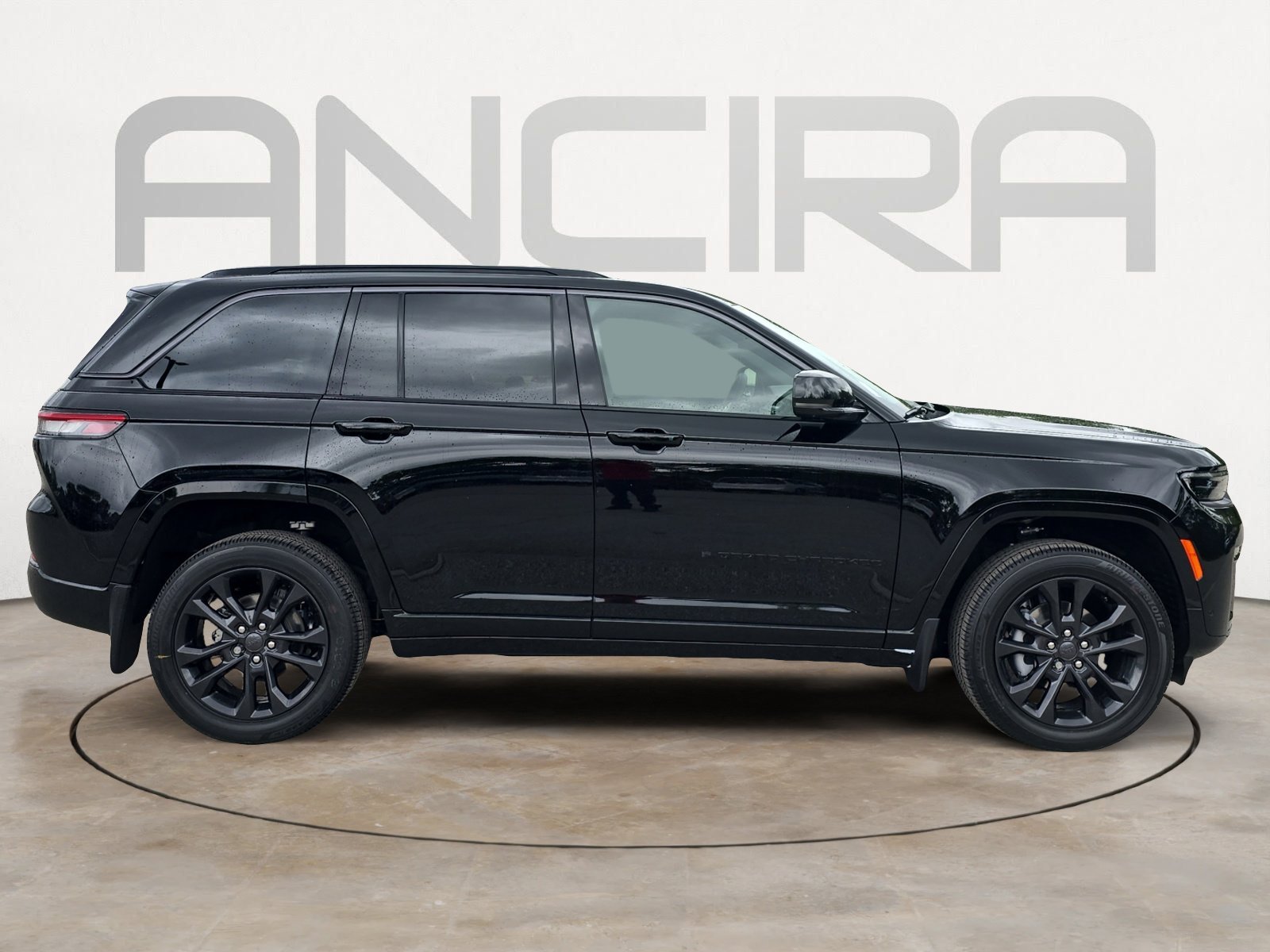 New 2026 Diamond Black Crystal Pearlcoat Jeep Limited Reserve image 10