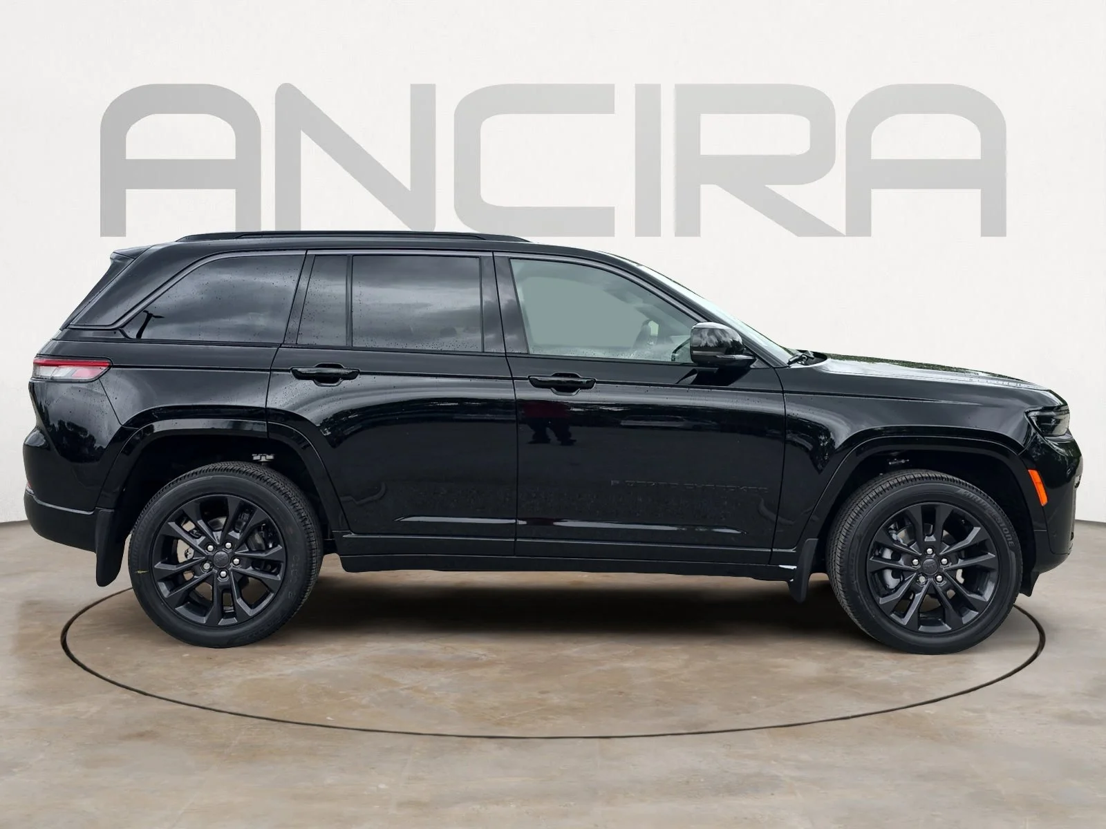New 2026 Diamond Black Crystal Pearlcoat Jeep Limited Reserve image 10
