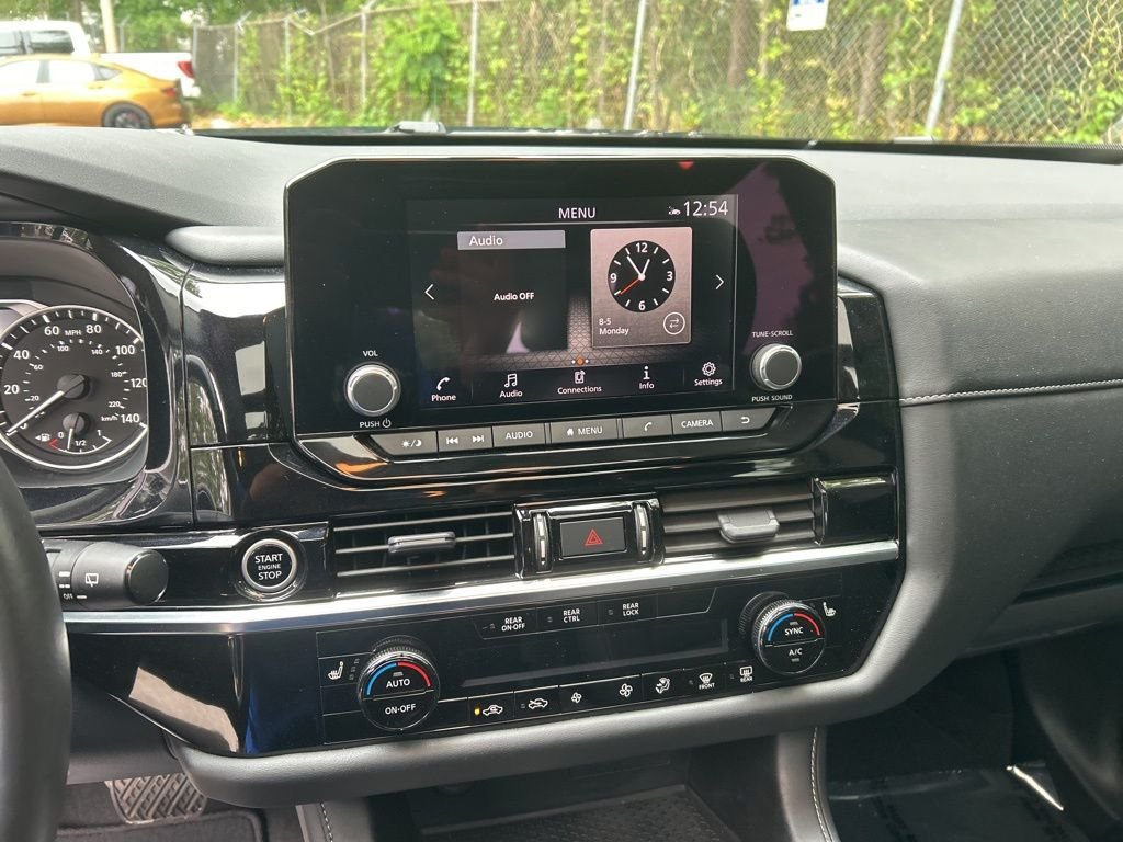 2023 Nissan Pathfinder SV - Photo 18