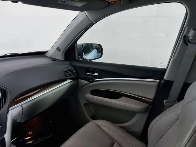 Used 2017 Lunar Silver Metallic Acura 3.5L image 21