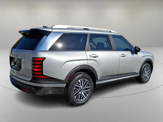 New 2026 Silver Hyundai SEL Premium image 7