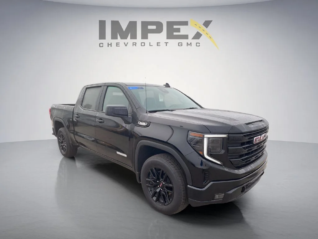 Used 2025 Onyx Black GMC Elevation image 7