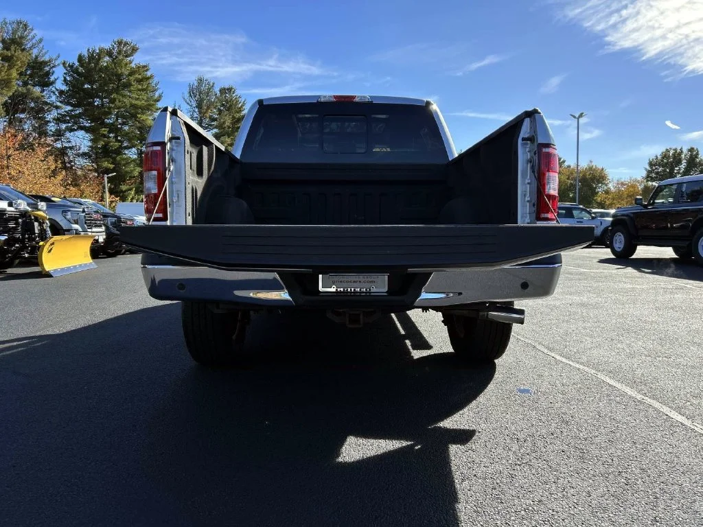 Used 2018 Ingot Silver Ford XLT image 11