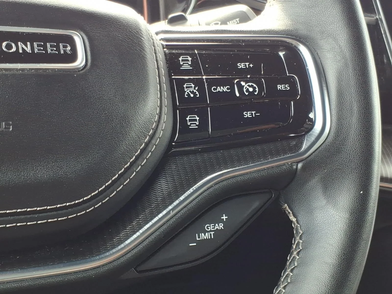 Used 2024 Silver Zynith Jeep Series II image 31
