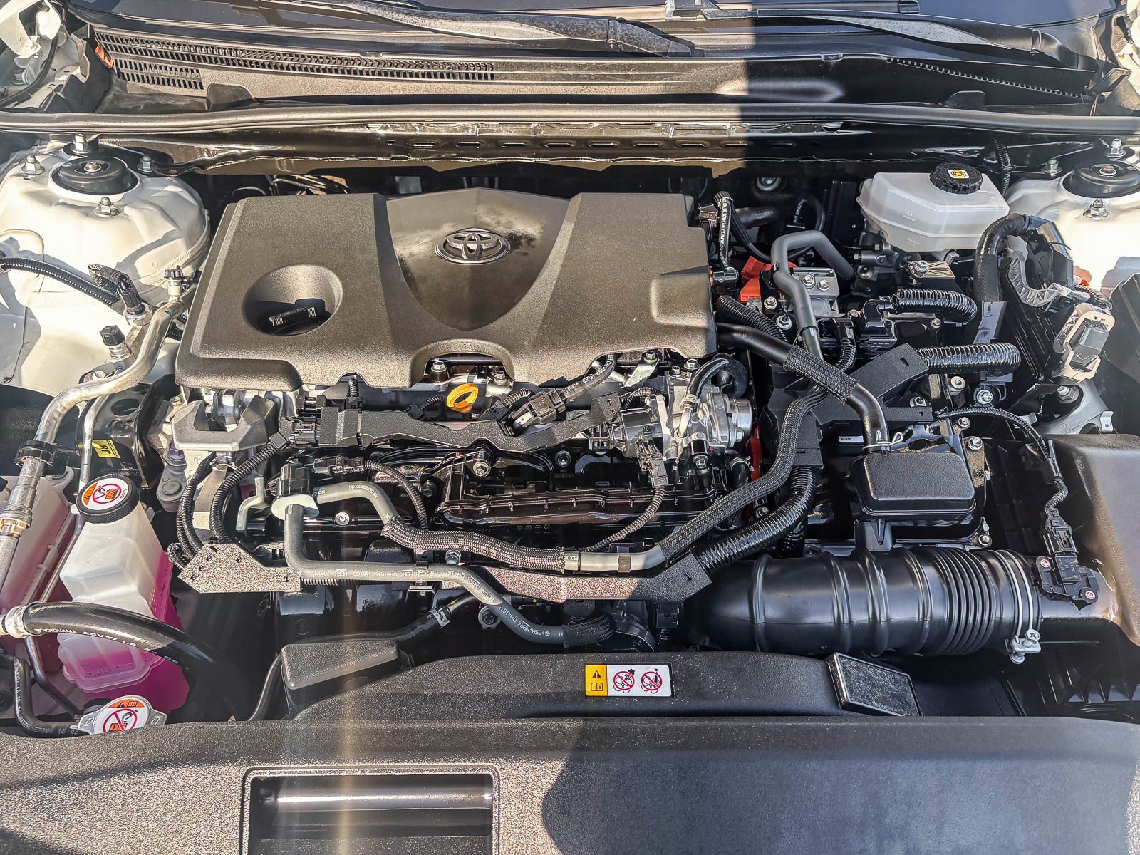 Certified Used 2025 Ice Cap Toyota LE image 13
