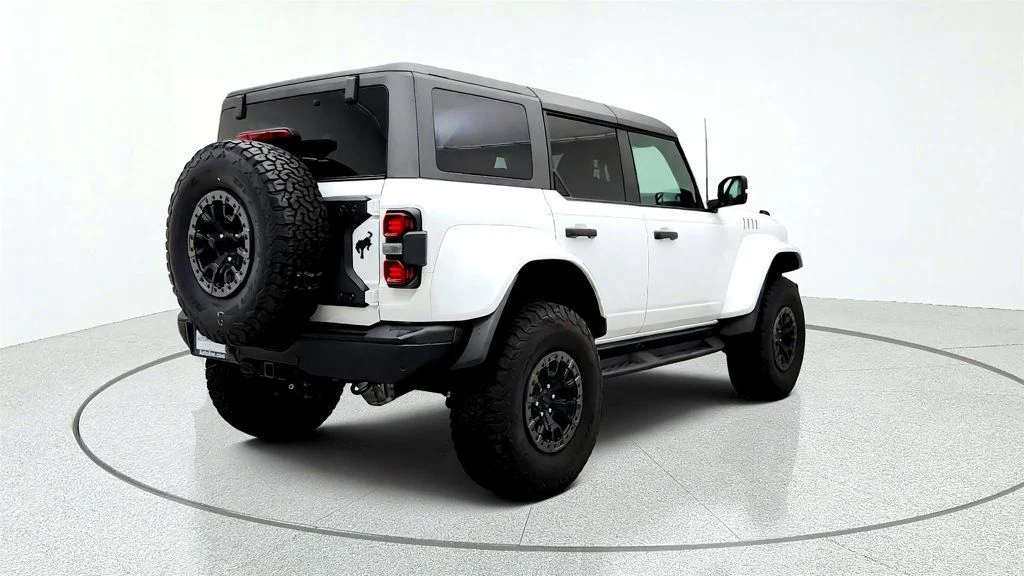 Used 2024 Oxford White Ford Raptor 4 Door Advanced 4x4 w/ Leather, Wheels & Carbon Fiber image 5