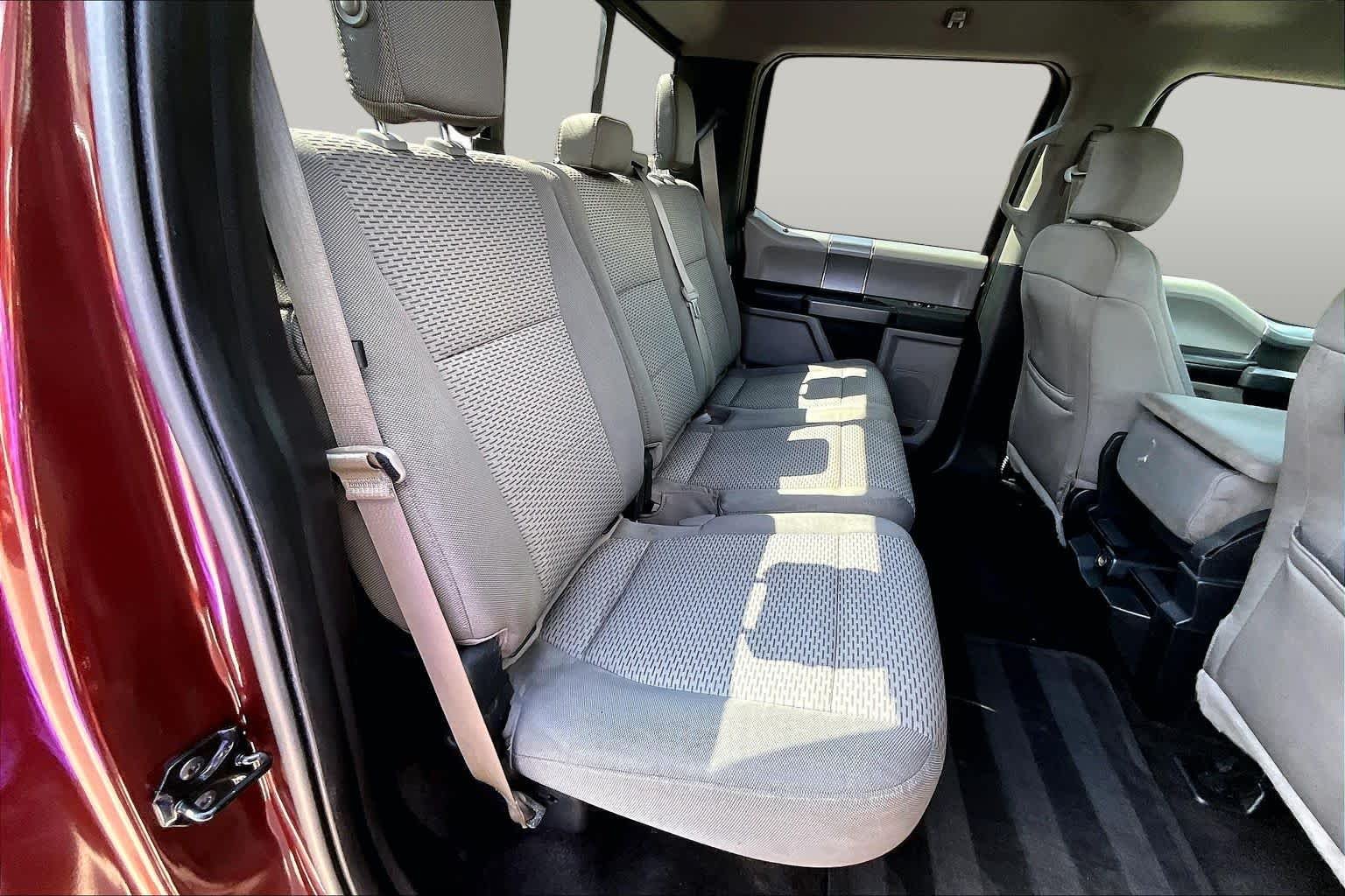Used 2015 Bronze Fire Metallic Ford XLT image 22