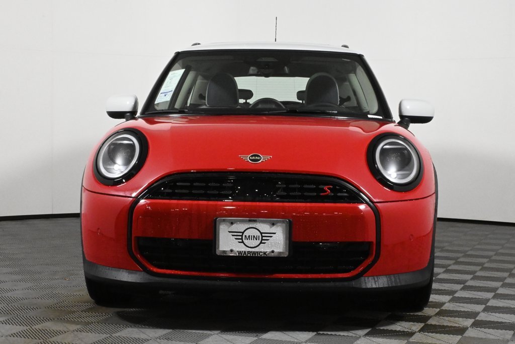 Certified Used 2025 Red MINI Signature Plus image 10