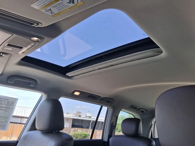 Used 2022 Blue INFINITI Premium Select image 20