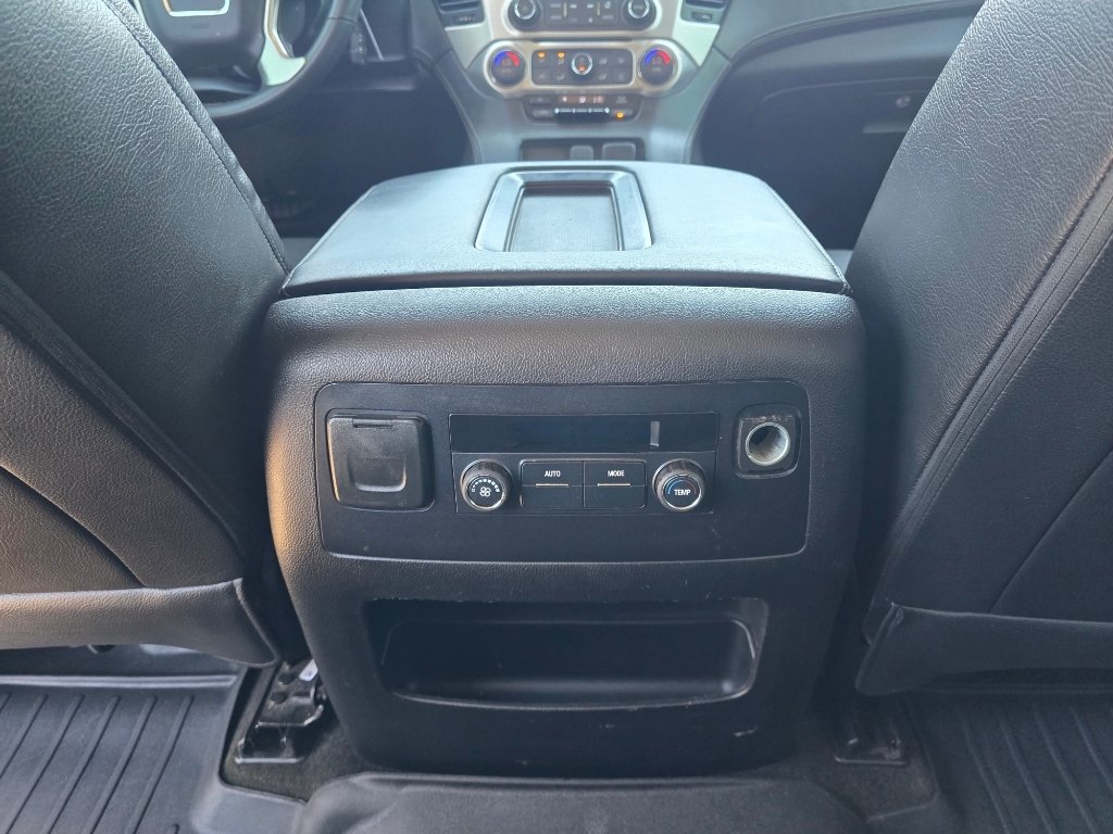 Used 2017 Summit White GMC SLE image 29