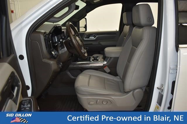 Certified Used 2024 Iridescent Pearl Tricoat Chevrolet LTZ image 7