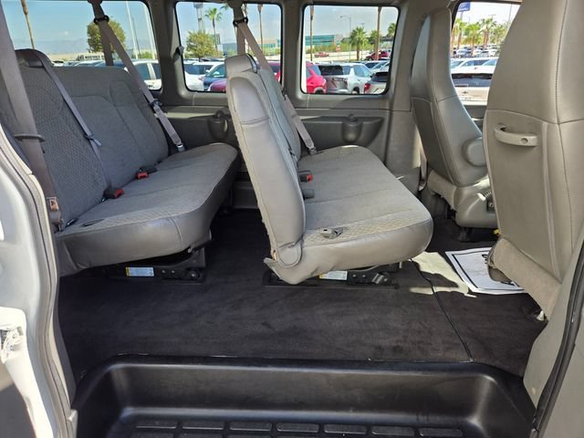 2025 Chevrolet Express Passenger LT - Photo 13
