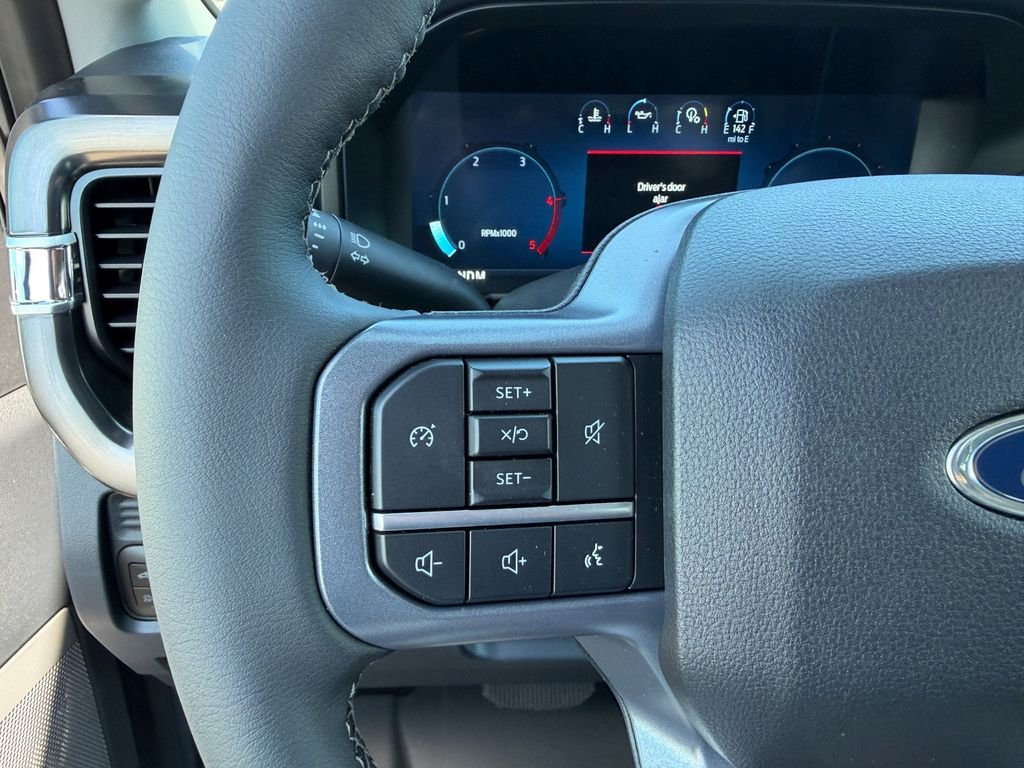 New 2026 Glacier Gray Metallic Tri-Coat Ford F-250® Lariat® image 23