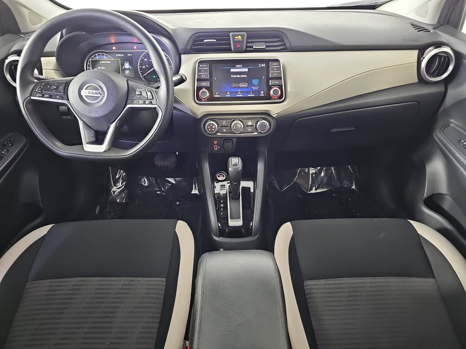 Used 2022 Gray Nissan 1.6 SV image 11
