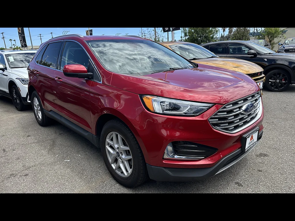 Used 2022 Rapid Red Metallic Tinted Clearcoat Ford SEL image 1