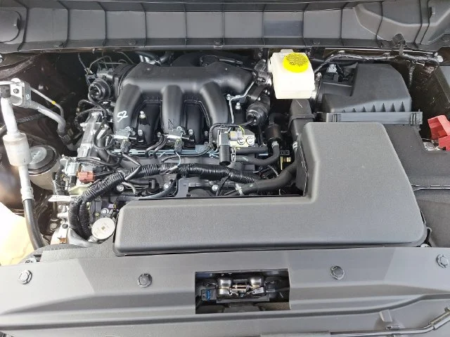 New 2026 Scarlet Ember Tintcoat Nissan SL image 21