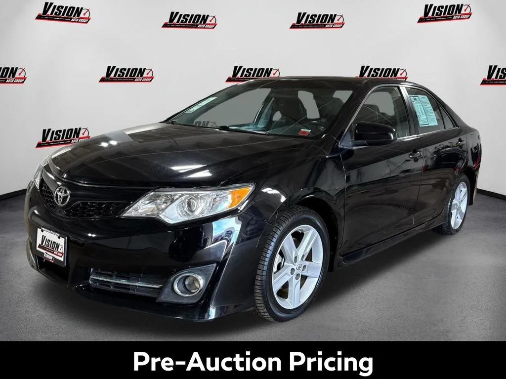 2014 Toyota Camry LE