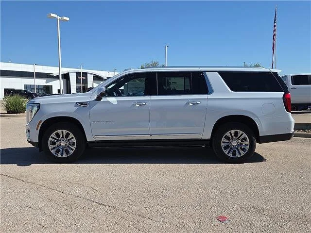 New 2027 Glacier White Tricoat GMC Denali image 2