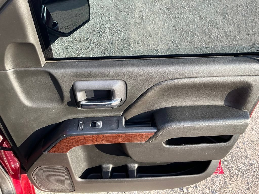 Used 2019 RED QUARTZ TINTCOAT GMC SLE image 35