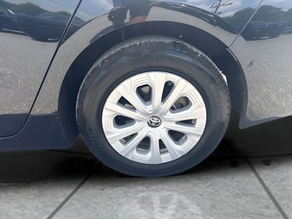 Used 2021 Black Toyota LE image 16