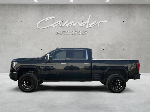 Used 2024 Onyx Black GMC Denali Ultimate image 13