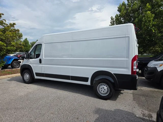 New 2026 Bright White Clear-Coat Exterior Paint RAM High Roof image 4