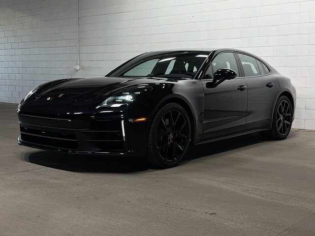 2026 Porsche Panamera 