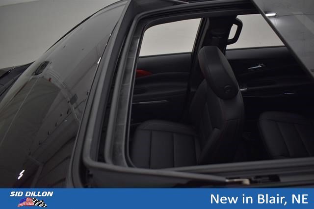 New 2026 Mosaic Black Metallic Chevrolet Z71 image 7