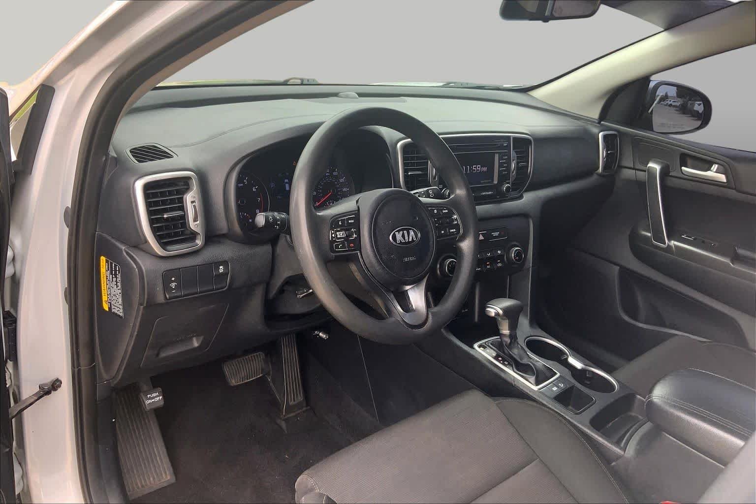 Used 2018 Sparkling Silver Kia LX image 18