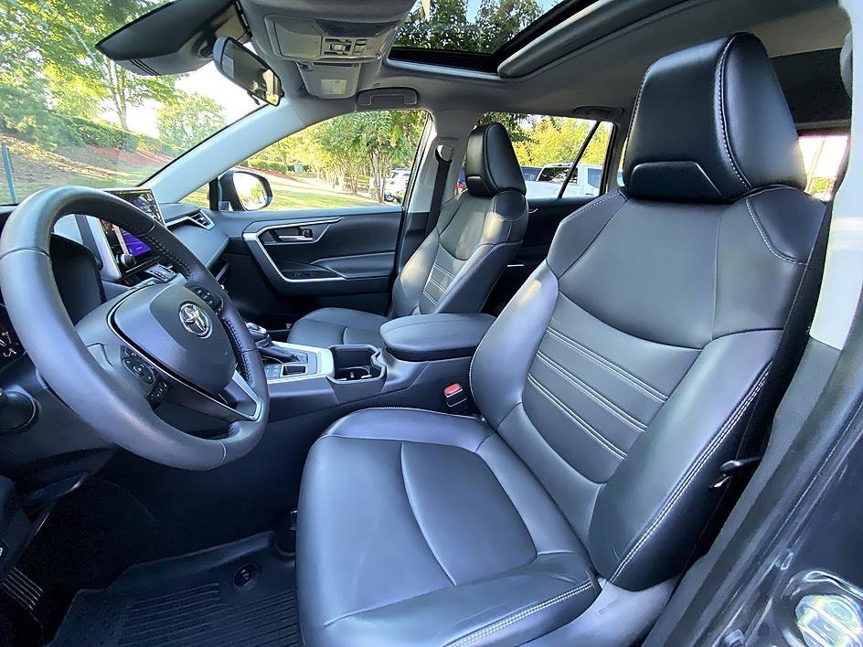 Used 2023 Magnetic Gray Metallic Toyota XLE Premium image 11
