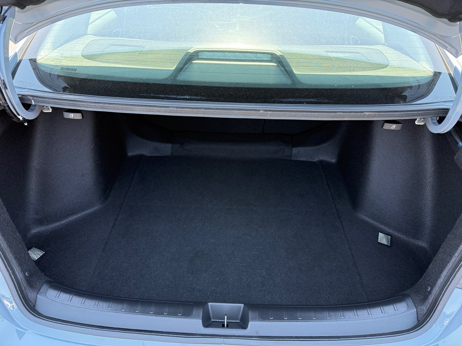 Used 2023 Sonic Gray Pearl Honda Touring image 17