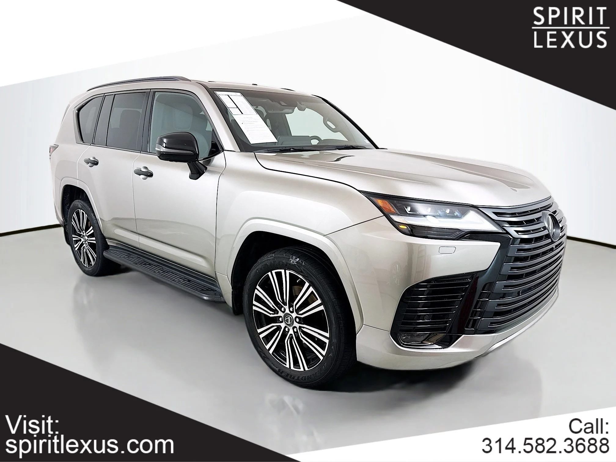2023 Lexus LX 600 600 Luxury's photo