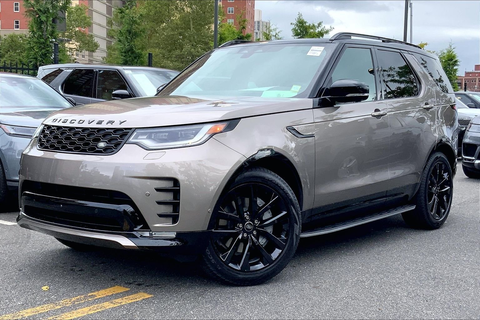 2026 Land Rover Discovery