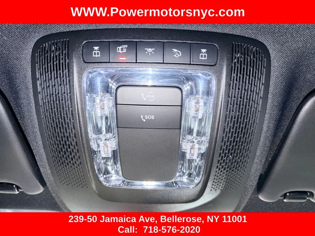 Used 2021 Black Mercedes-Benz GLA 250 image 33
