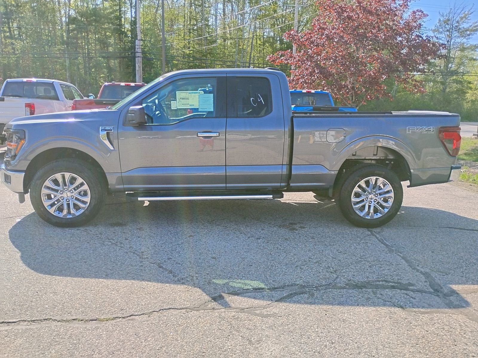 New 2026 Carbonized Gray Metallic Ford XLT image 4