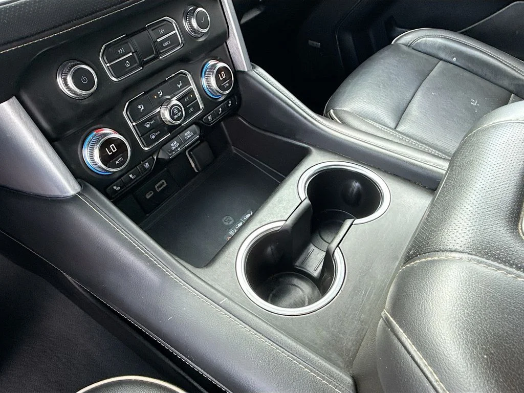 2021 GMC Yukon XL SLT - Photo 22