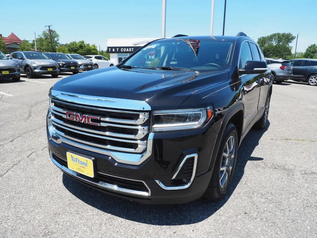 2023 GMC Acadia SLT AWD's photo
