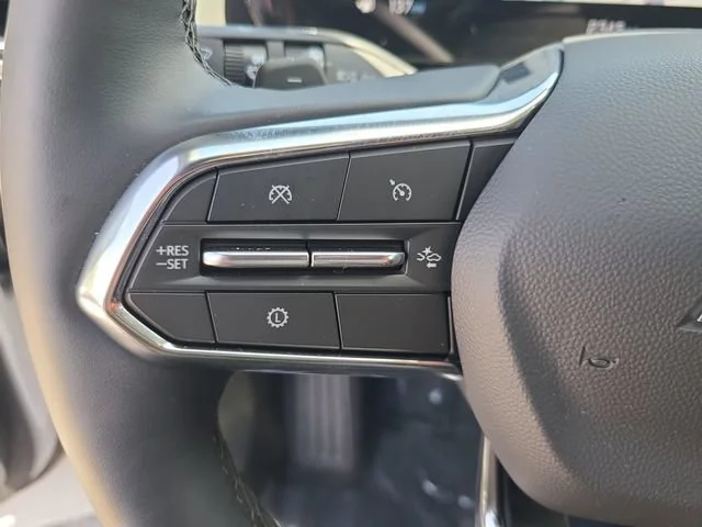 New 2026 Summit White Chevrolet LT image 26