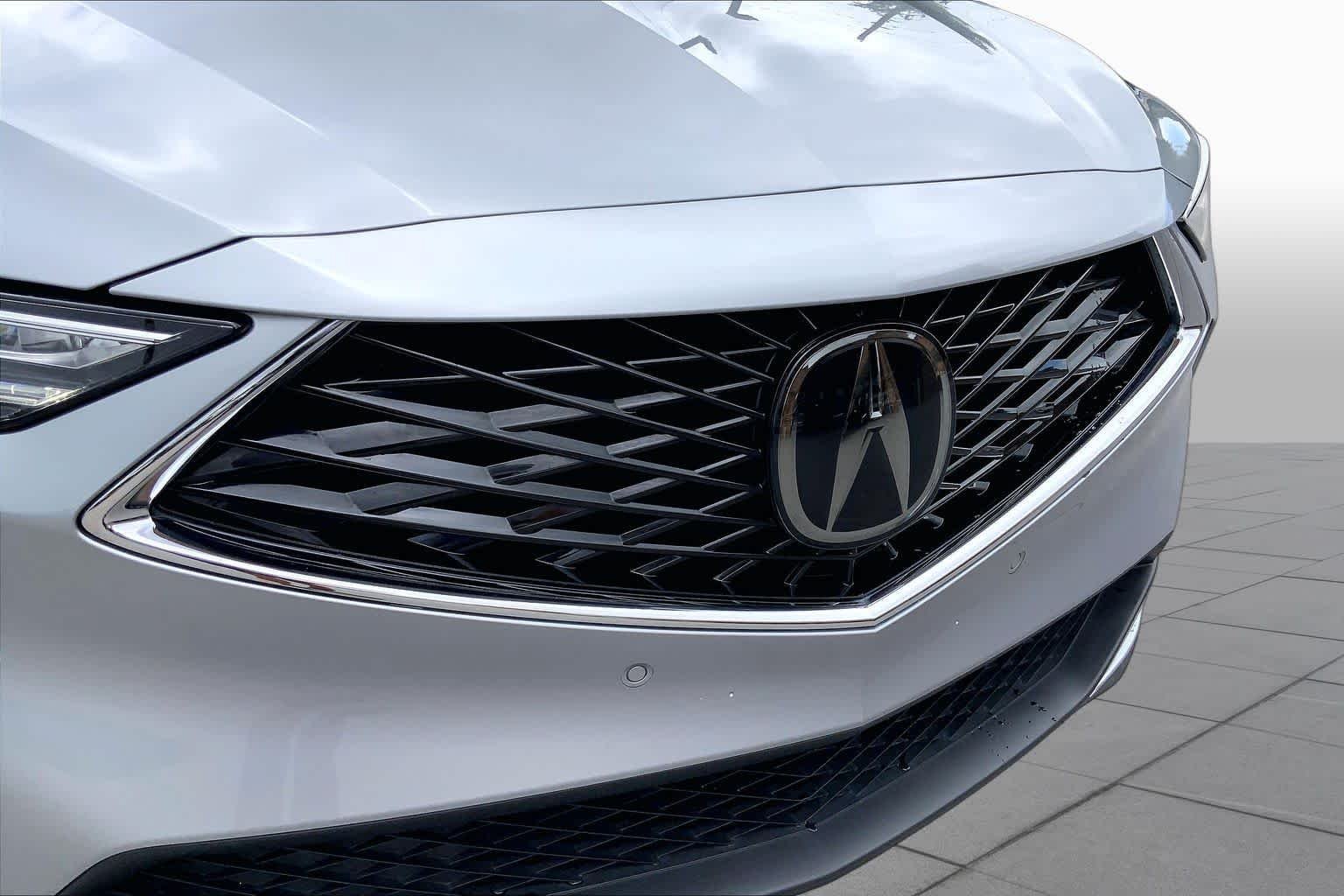 Used 2026 Solar Silver Metallic Acura w/Technology Package image 30