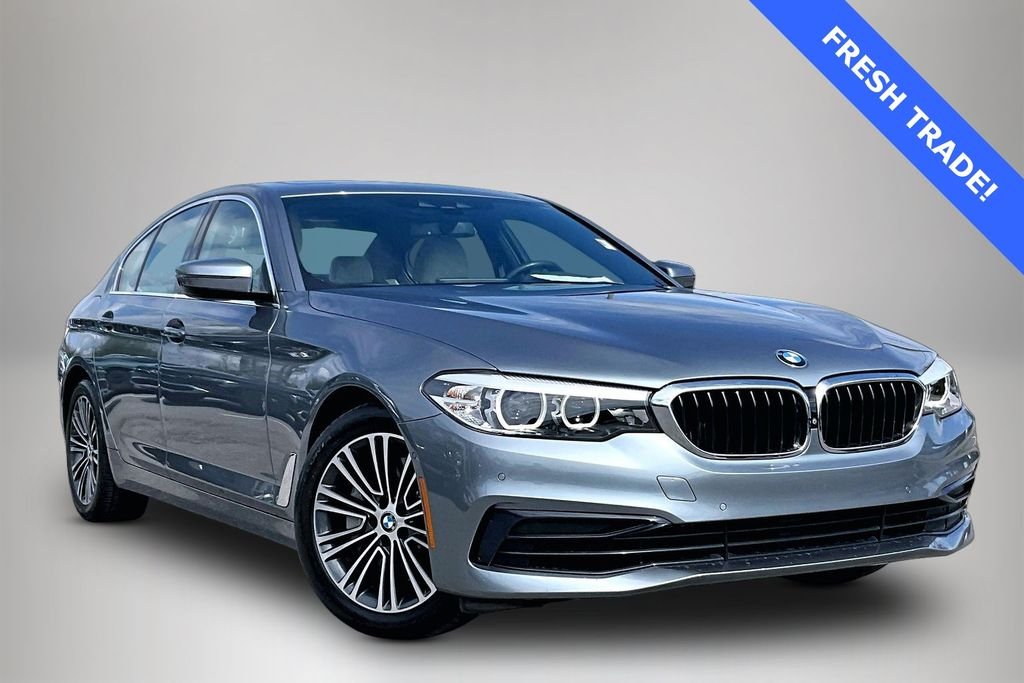 2019 BMW 5 Series 540i Sedan's photo