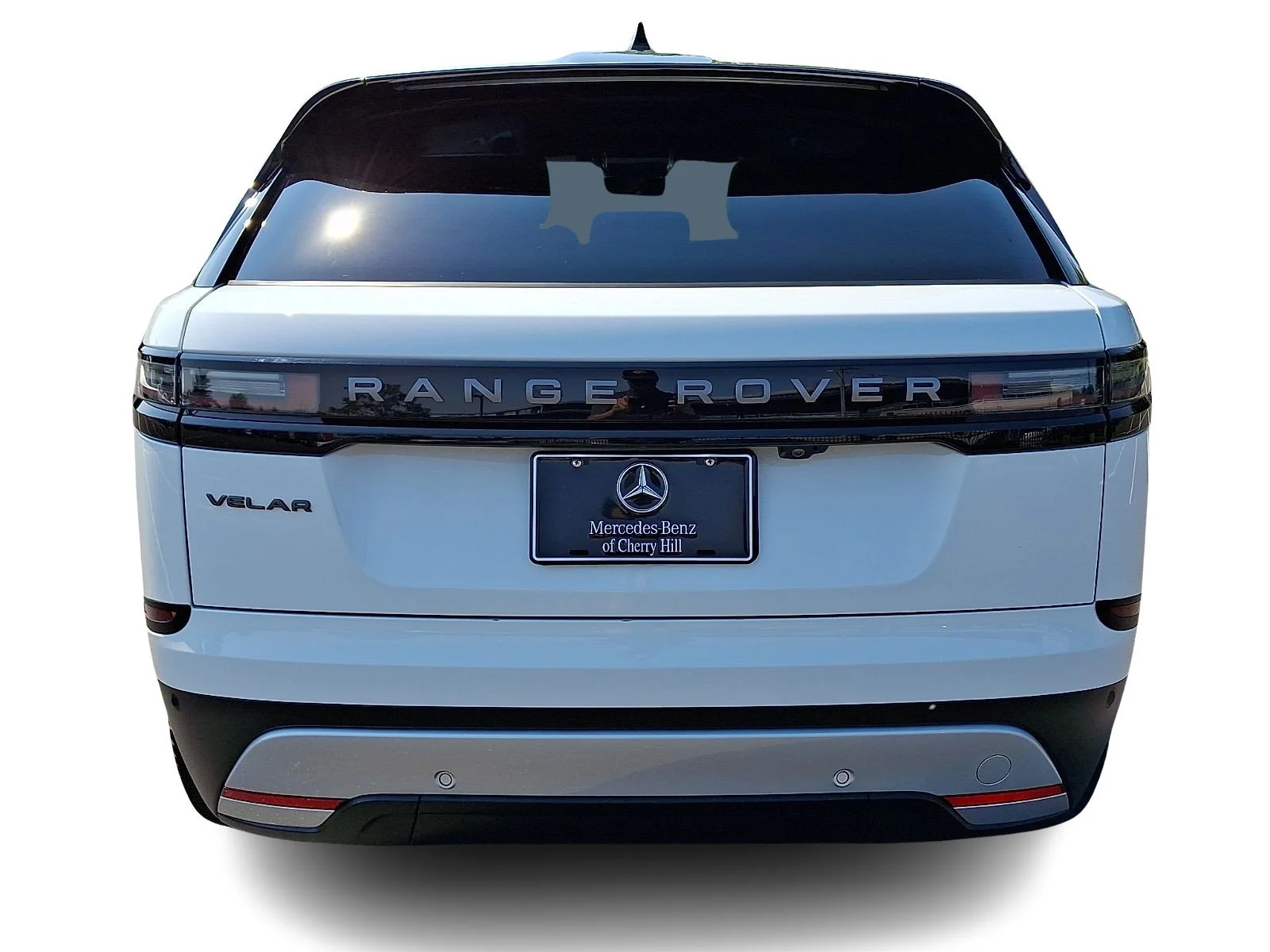 Used 2026 Fuji White   1Aa Land Rover S image 5